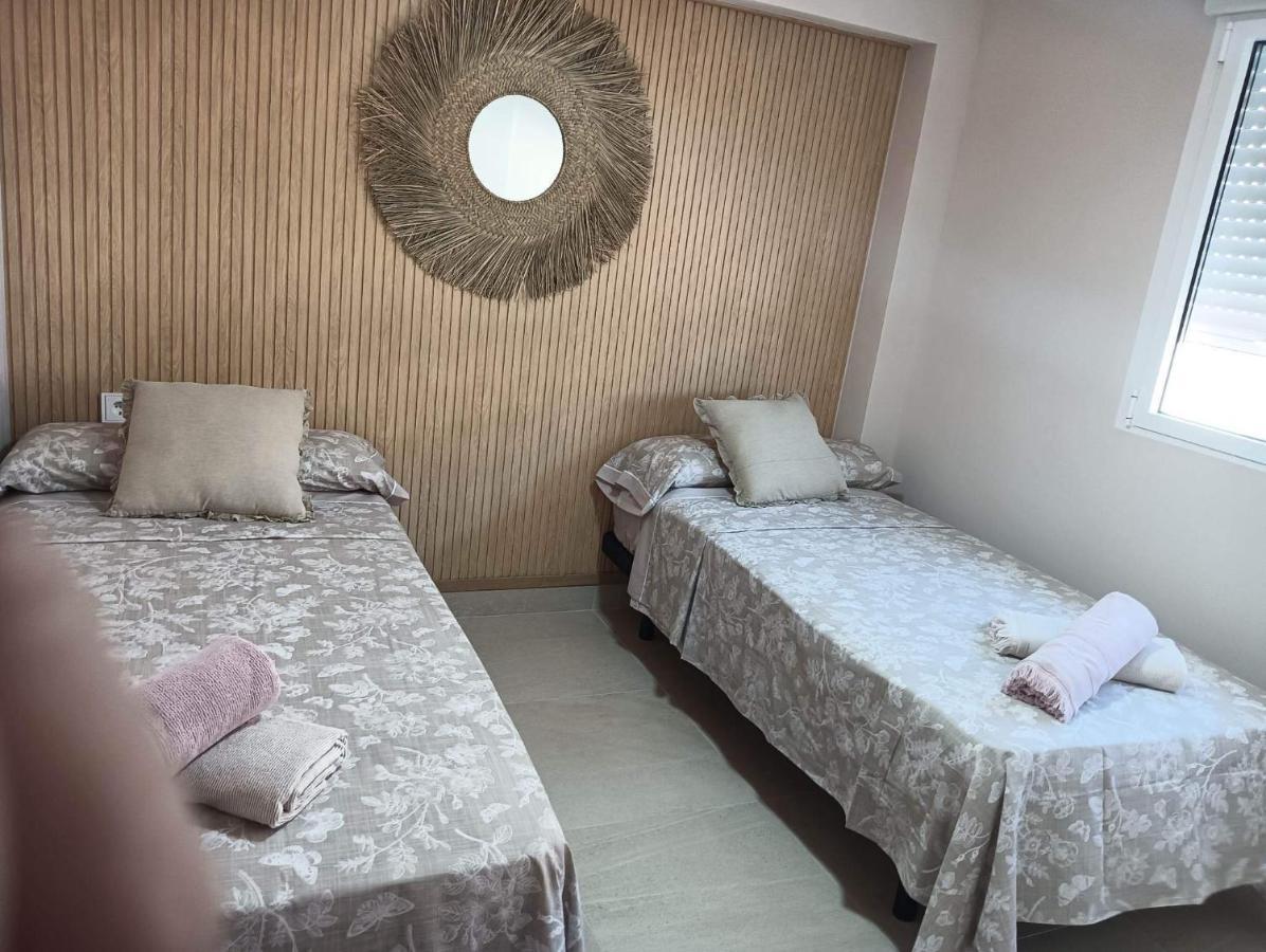 Apartamento Alejandro Gandia Playa Con Vistas Al Mar, Parking! Playa de Gandia Bagian luar foto