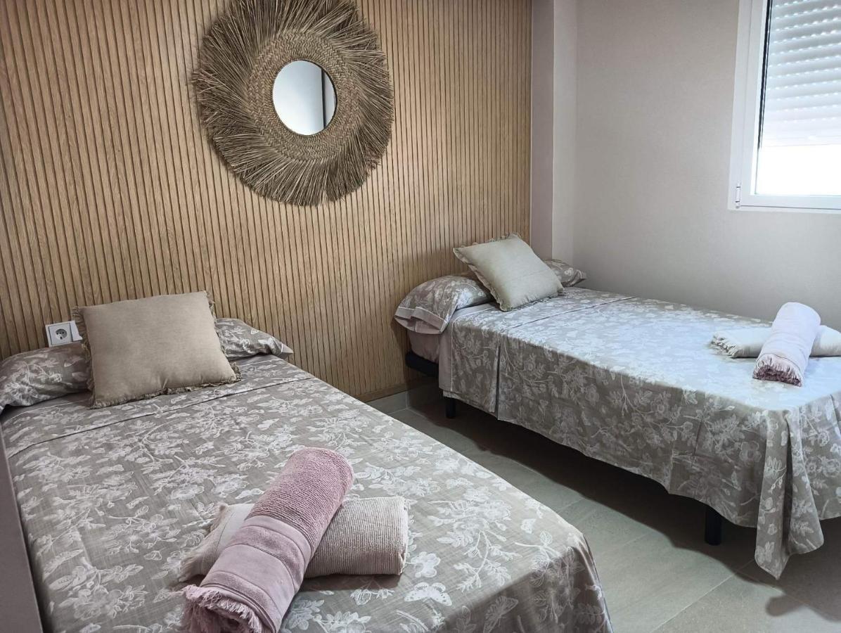 Apartamento Alejandro Gandia Playa Con Vistas Al Mar, Parking! Playa de Gandia Bagian luar foto